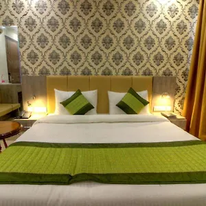Almati - Near Delhi Airport Hotel